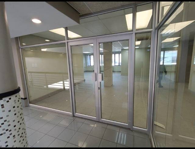 BUSINESS PROPERTY TO RENT IN BLACKHEATH